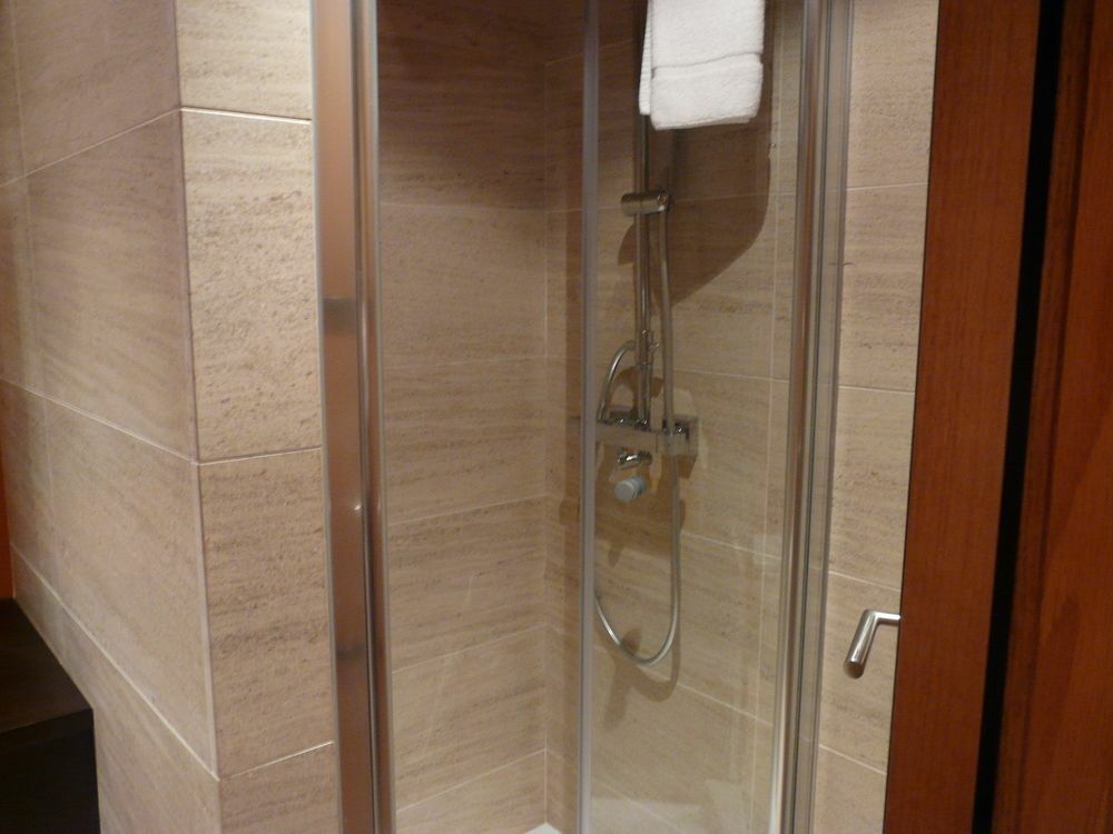 Hotel Tio Manolo De נויה מראה חיצוני תמונה